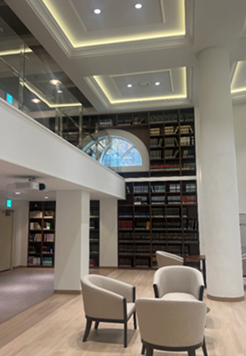 22-2 부산근현대역사관 별관 1-2층 서가